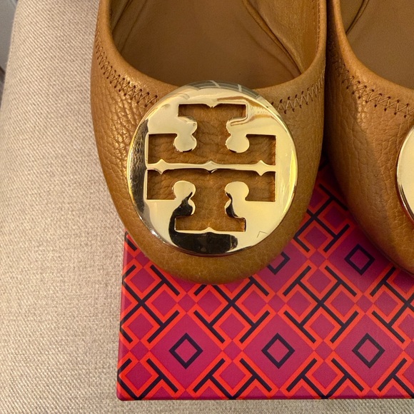 Tory Burch Tumbled Leather Reva Ballet Flats - Royal Tan/Gold - Size 8.5 - Picture 11 of 11